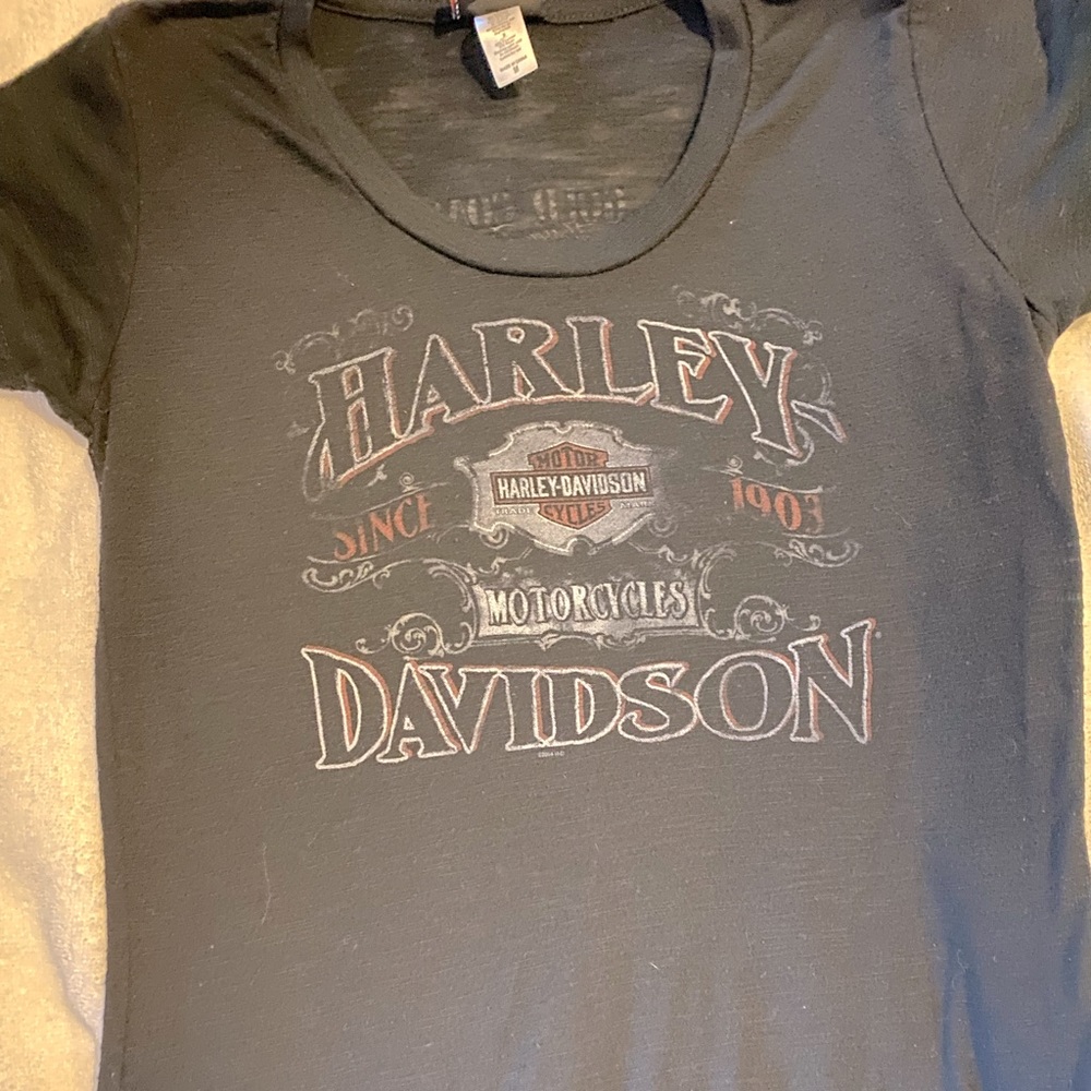 Women’s Harley Davidson T-shirt size med